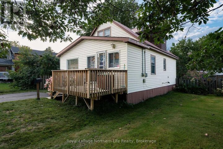 Property Photo:  126 Judge Avenue  ON P1A 1B6 