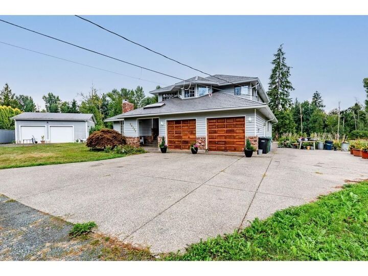 Property Photo:  28344 Harris Road  BC V4X 2E9 