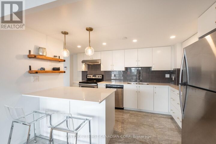 Property Photo: 600 Talbot Street 810 ON N6A 5L9