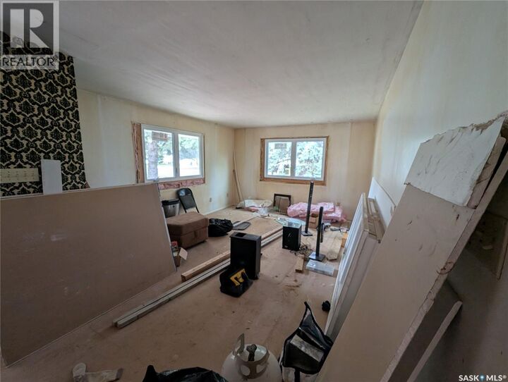 Property Photo: 125 Main Street E SK S0K 0A1