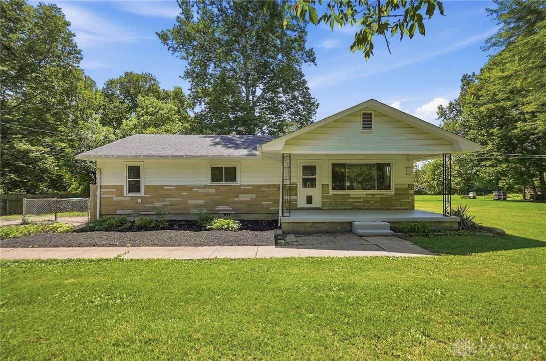 Property Photo:  1265 Wallaby Drive  OH 45432 