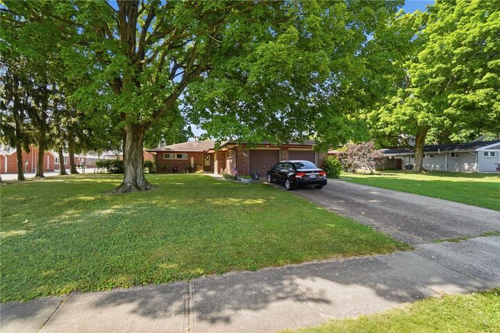 Property Photo: 850-854 Dorothy Lane OH 45419