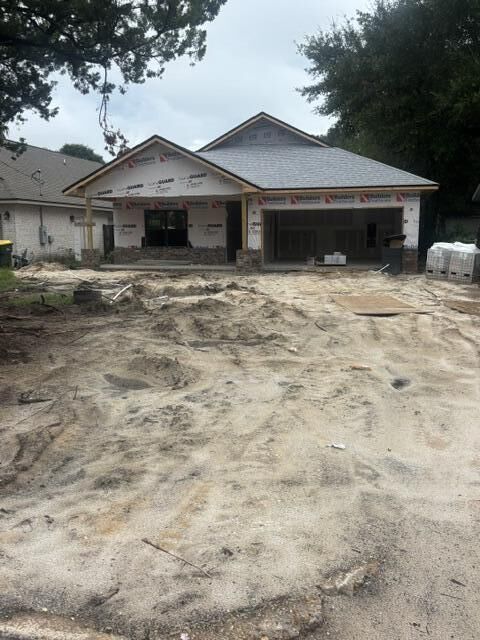 Property Photo: 105 SE Magnolia Avenue FL 32548