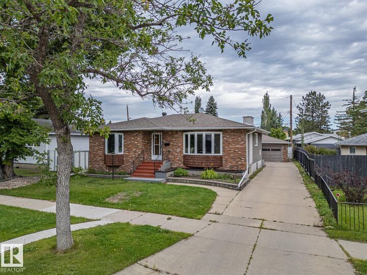 16706 80 Avenue NW — photo 1