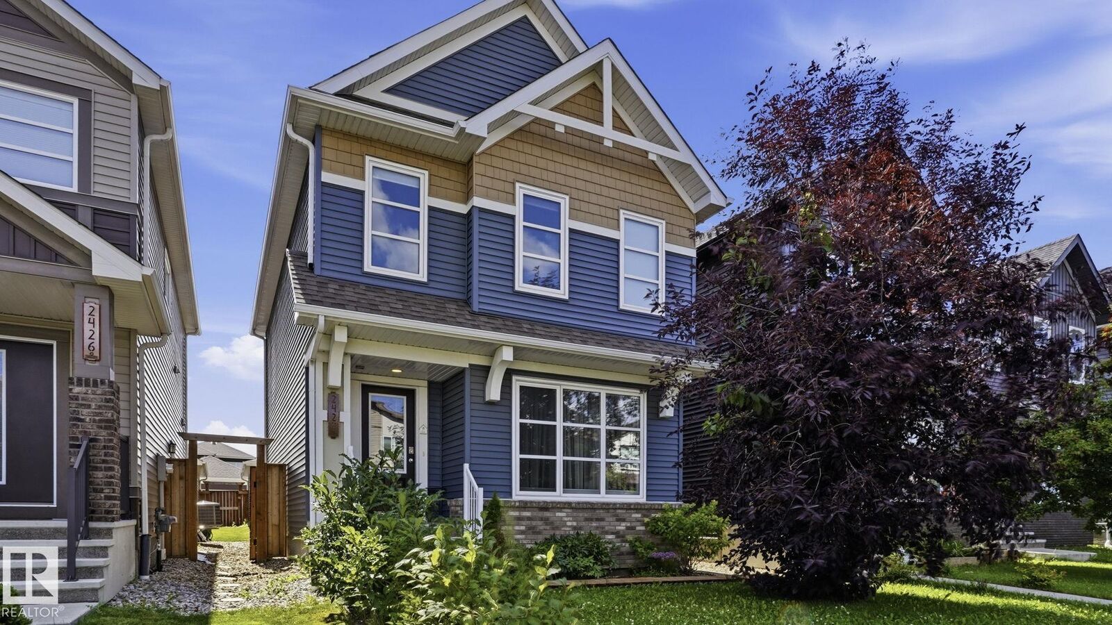 Property Photo:  2424 Casey Link Link SW  AB T6W 3N2 
