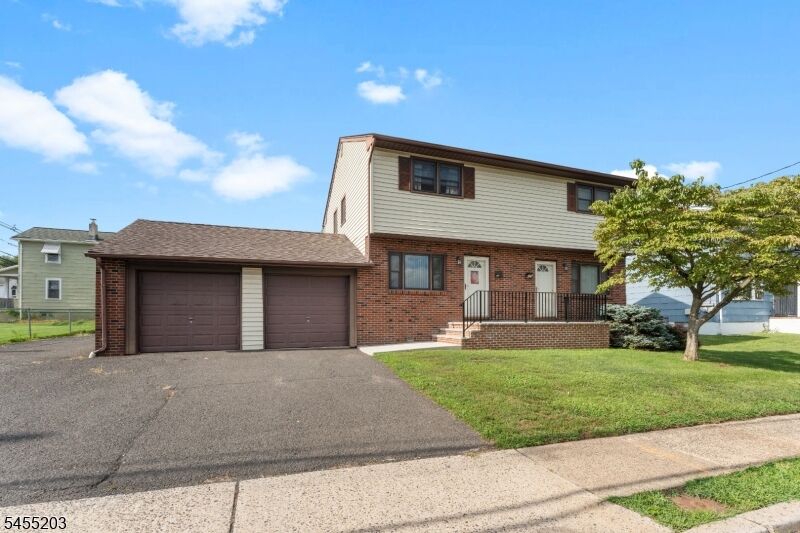Property Photo:  1214 W Camplain Rd  NJ 08835 