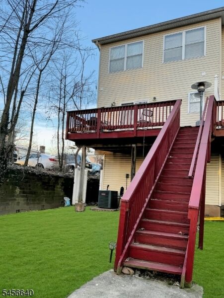 Property Photo:  98 Hillyer St F  NJ 07050 