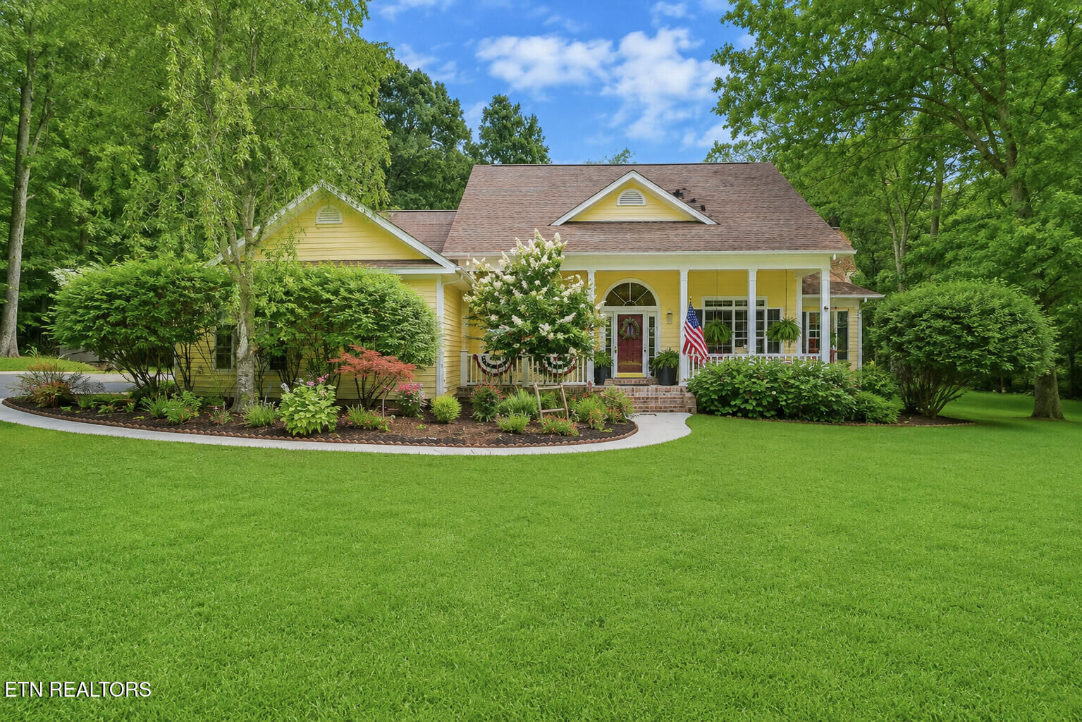 Property Photo:  426 Forest Drive  TN 38555 