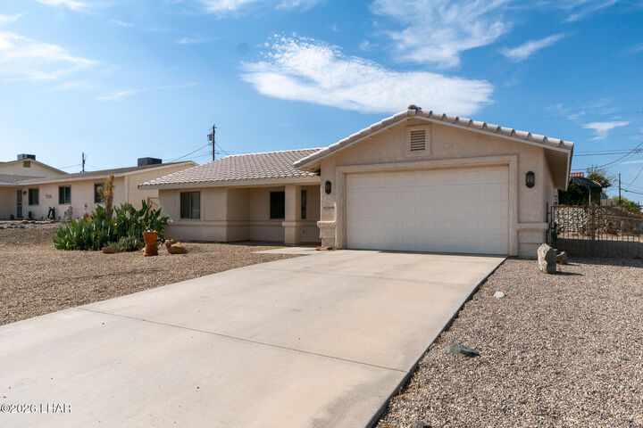 Property Photo:  1649 Avalon Ave  AZ 86404 