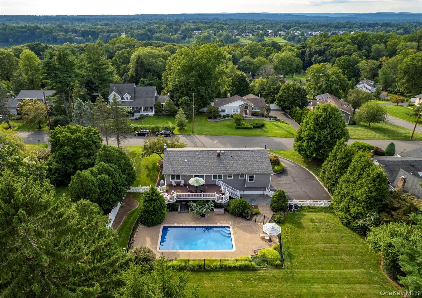 Property Photo:  619 Russet Road  NY 10989 