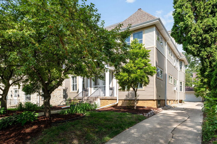 Property Photo:  6118 W Wisconsin Ave  WI 53213 