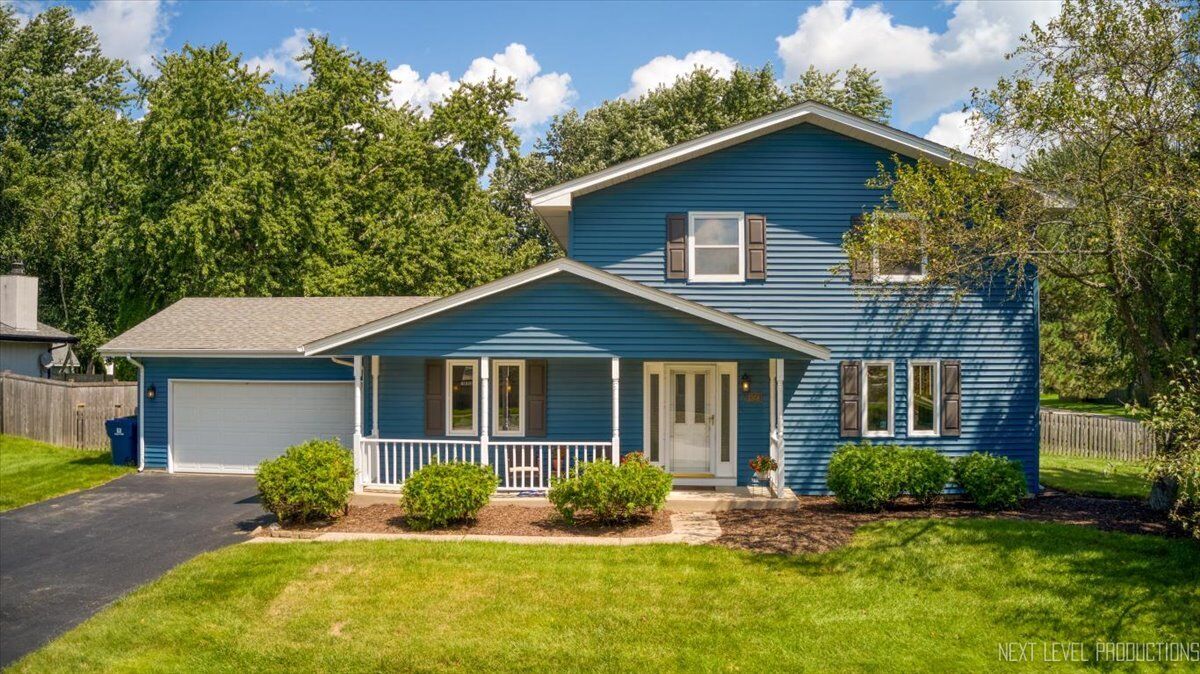 Property Photo: 2308 Flambeau Drive IL 60564