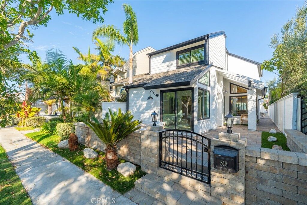 Property Photo: 518 19th CA 92648