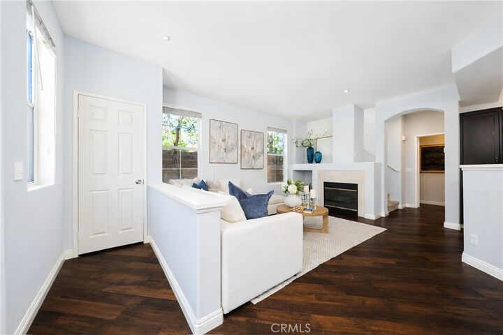 Property Photo:  1804 Crescent Oak  CA 92618 