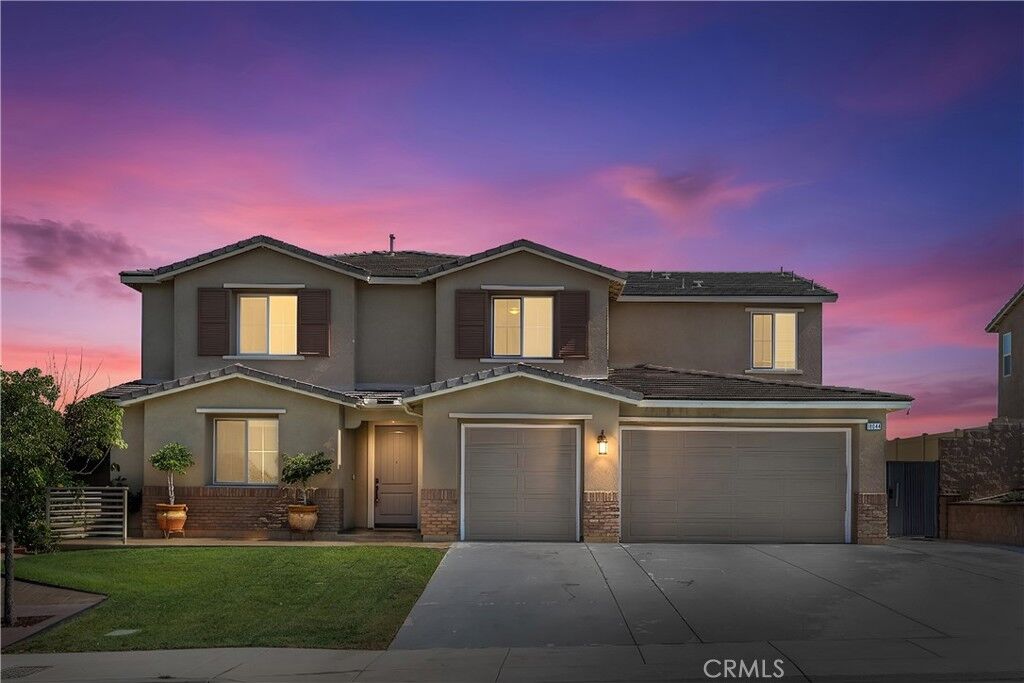 Property Photo:  18044 Olivenhain  CA 92508 