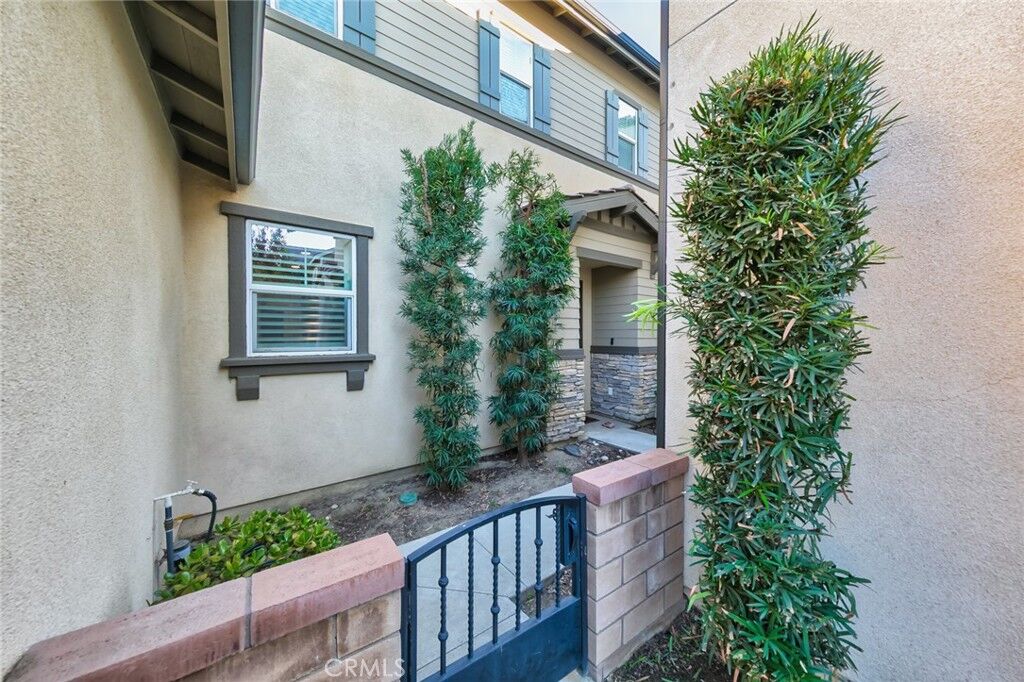 Property Photo: 3418 E Paraduxx Privado CA 91762