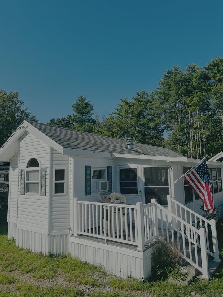 Property Photo: 391 West Street 4 ME 04005