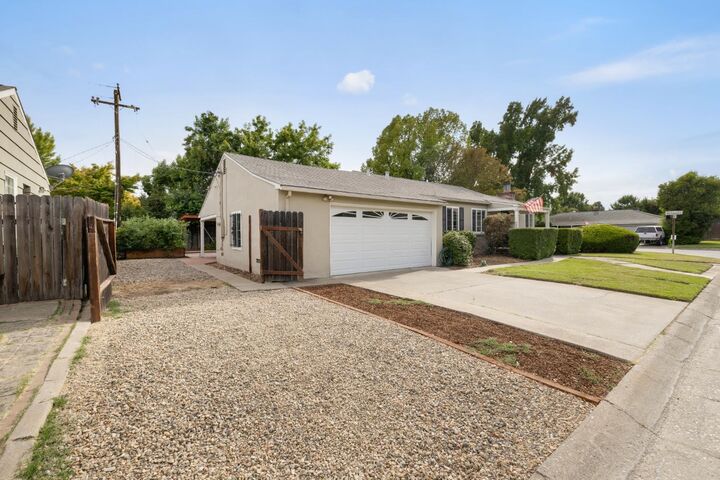 Property Photo:  3800 Regent Road  CA 95821 