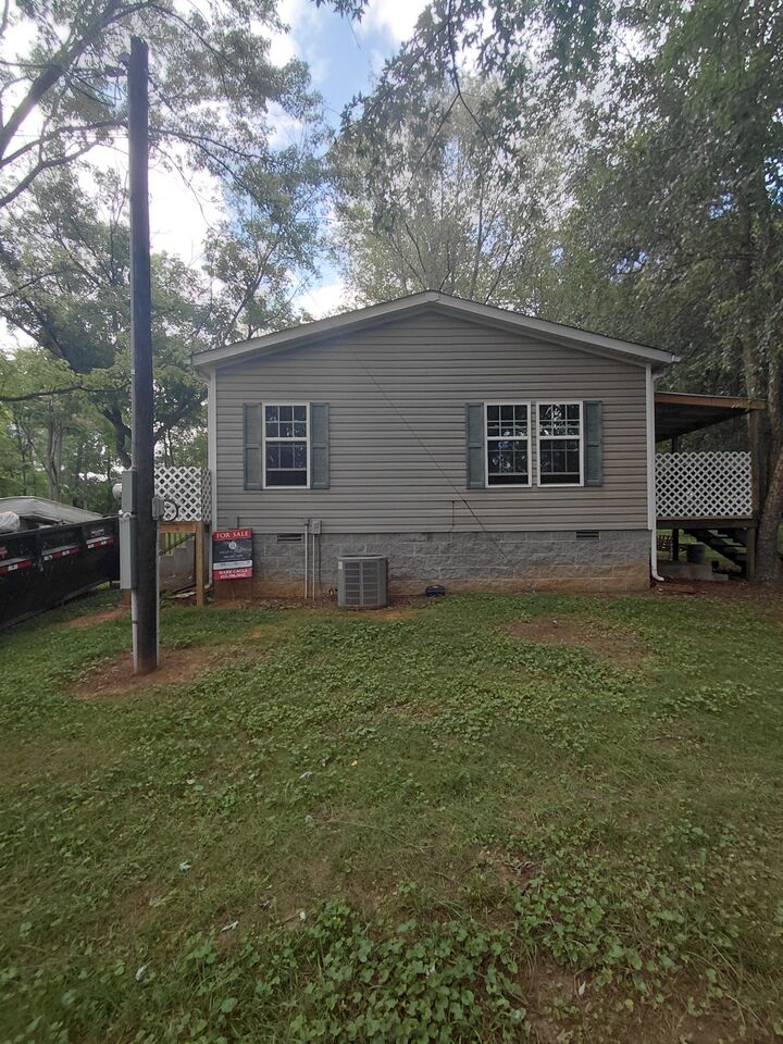 Property Photo:  404 Lawrence Ave  TN 37034 