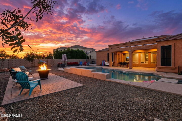 Property Photo:  6615 W Leiber Place  AZ 85310 