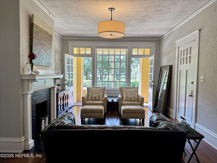 Property Photo:  1613 Riverside Avenue 1  FL 32204 