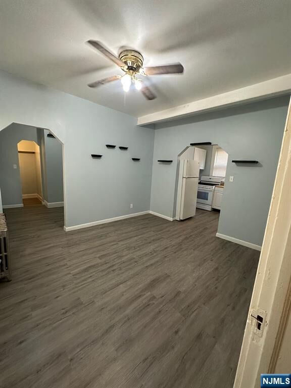 Property Photo:  412 Broad Street 1R  NJ 07003 