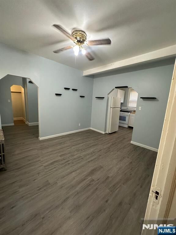 Property Photo:  412 Broad Street 1R  NJ 07003 