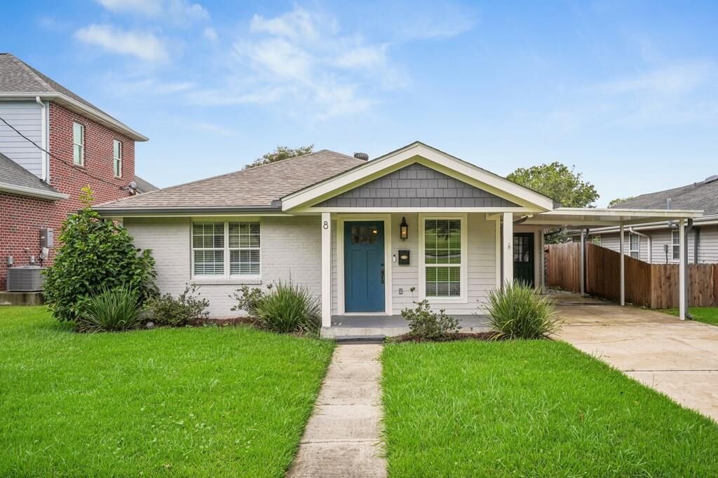 Property Photo:  8 Oakland Avenue  LA 70123 