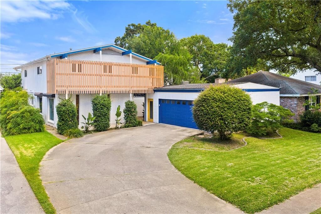 Property Photo: 4109 Cleveland Place LA 70003