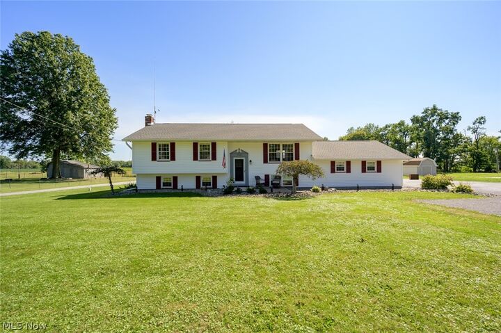 Property Photo: 3766 Youngstown Kingsville Road OH 44410