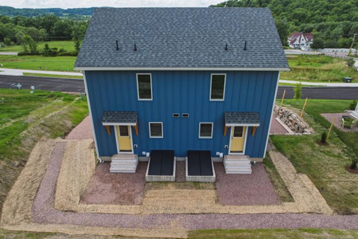 Property Photo:  23 Pocket Road  VT 05461 
