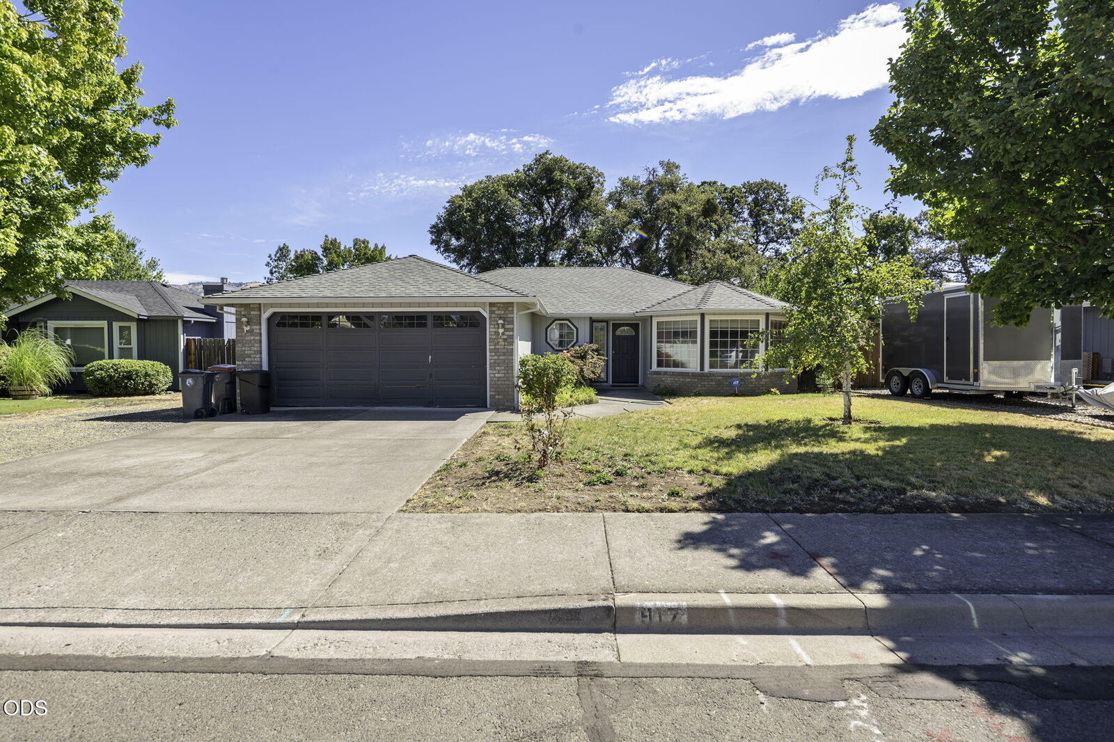 Property Photo: 917 Rebecca Drive OR 97535