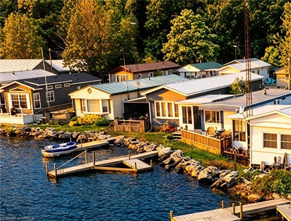 Property Photo:  70 Bluewater Avenue 72  ON N0E 1P0 