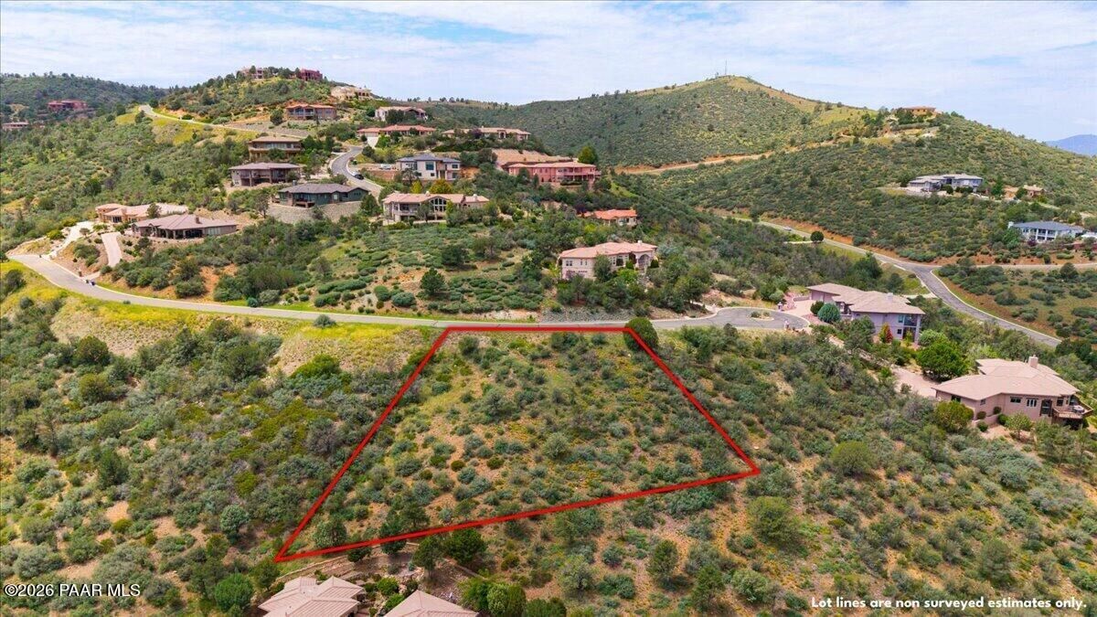 Property Photo:  307 Silverhill Circle  AZ 86303 