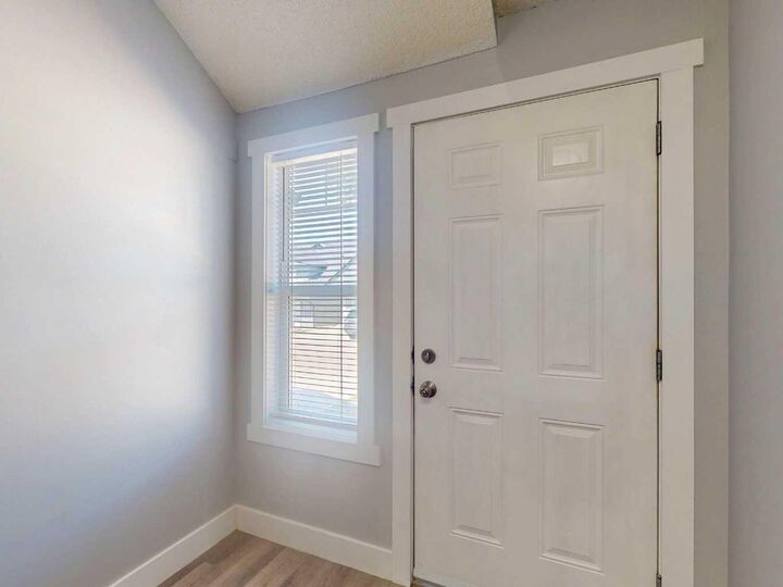 Property Photo:  75 Panatella Villas NW  AB T3K 0G6 