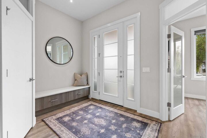 Property Photo: 809 20A Avenue NE AB T2E 1S1