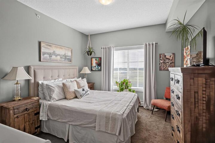 Property Photo: 755 Copperpond Boulevard SE 1409 AB T2Z 4R2