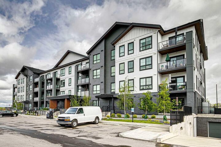 Property Photo: 100 Banister Drive 1401 AB T1S 5Y2