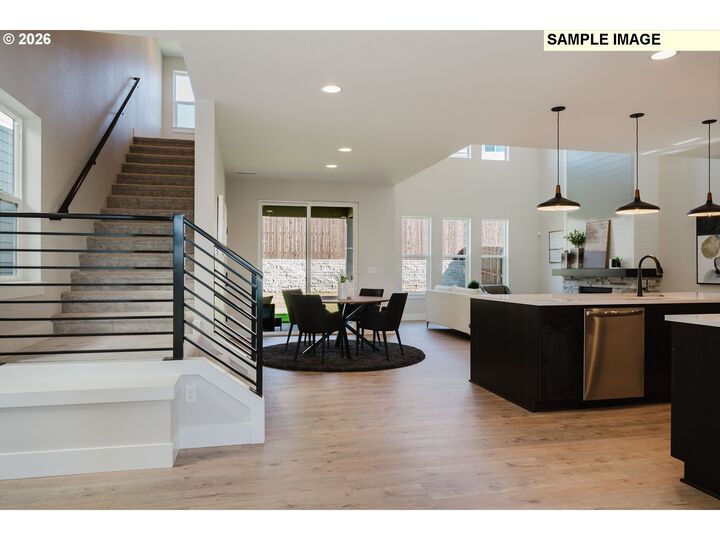Property Photo:  12380 SW Silvertip St  OR 97007 