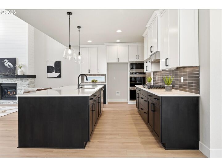 Property Photo: 12380 SW Silvertip St OR 97007