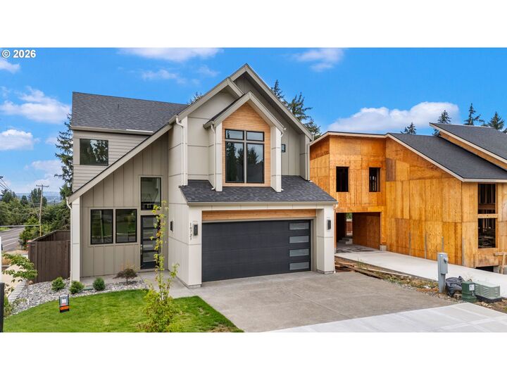 Property Photo: 10723 SE 13th Cir WA 98664