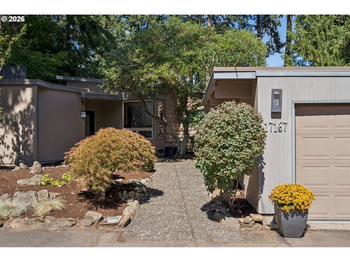 Property Photo: 17167 Cedar Rd OR 97034
