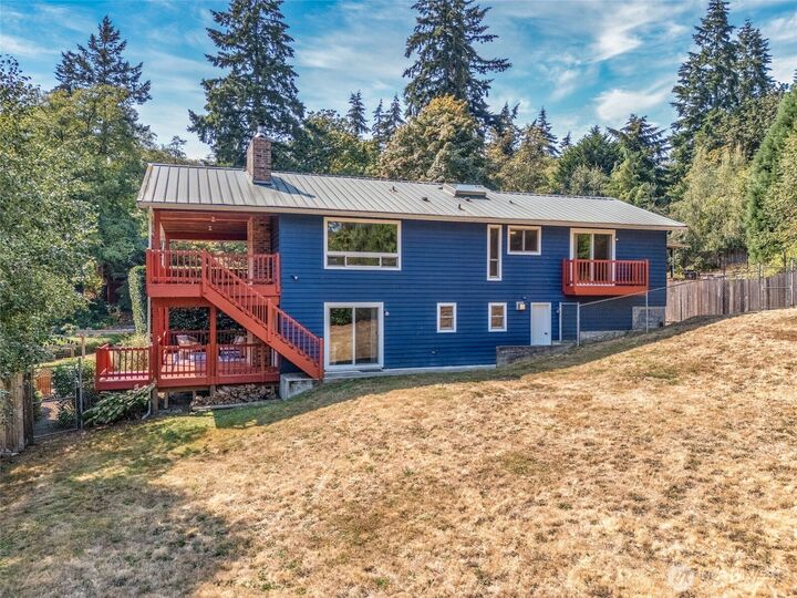 Property Photo:  10514 SW 110th Street  WA 98070 