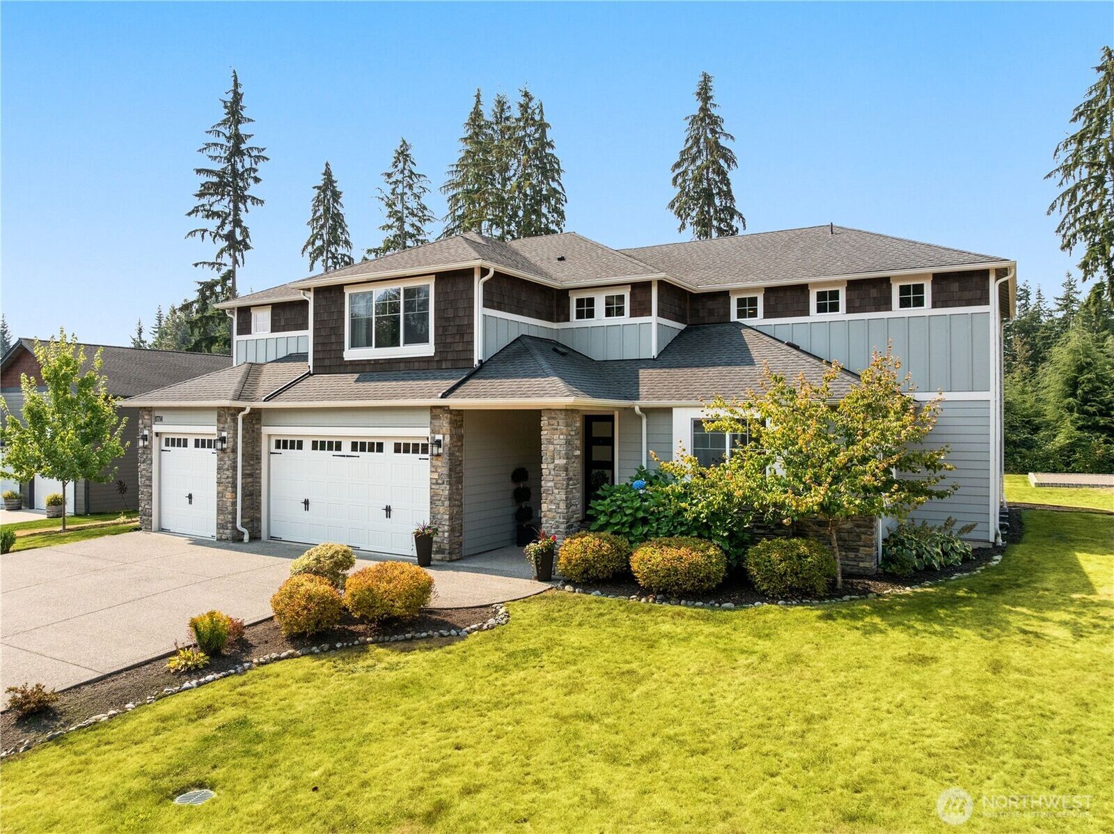 Property Photo:  11714  137th Drive NE  WA 98258 