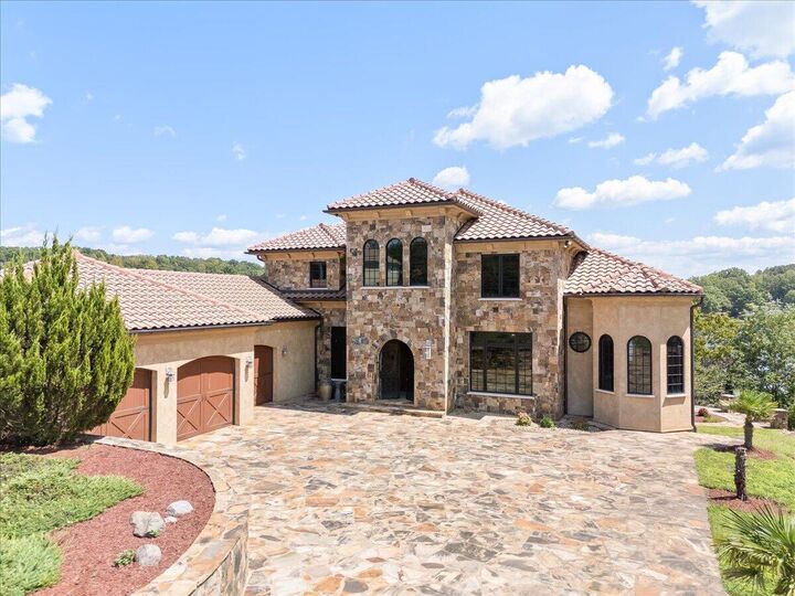 Property Photo:  331 Blue Heron Dr  VA 24184 