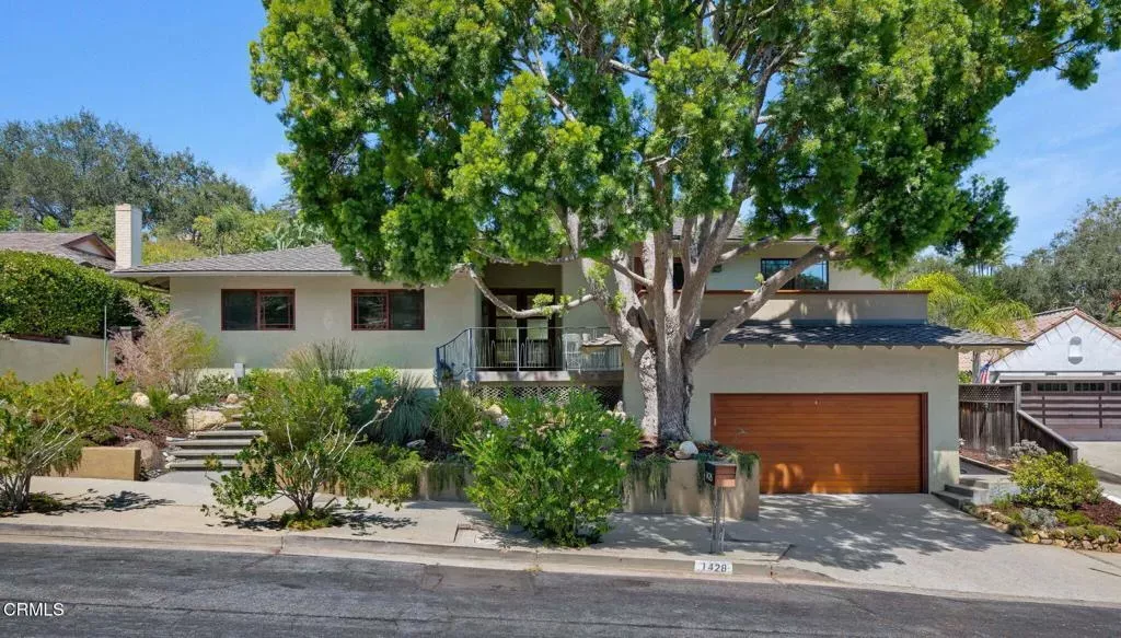 Property Photo:  1428 Manitou Road  CA 93105 