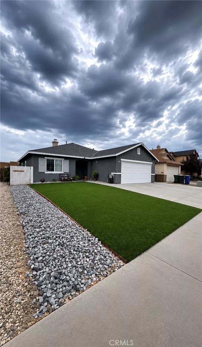 Property Photo:  11963 Pepperwood  CA 92392 