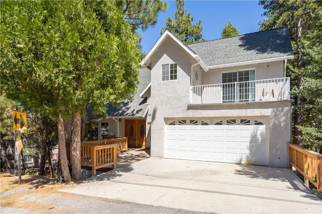 Property Photo:  499 Bel Air Drive  CA 92352 