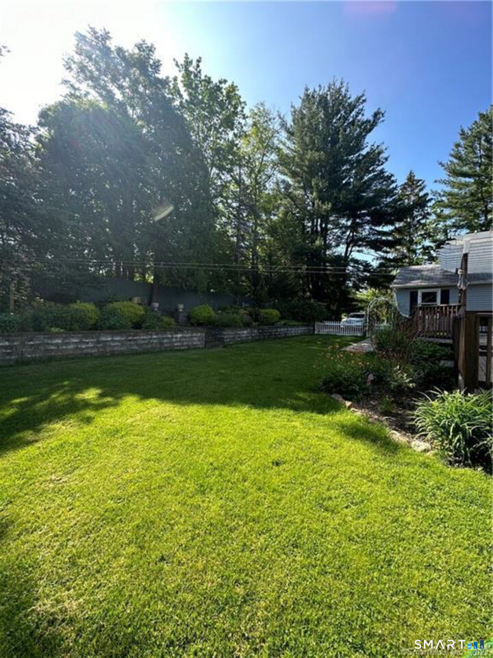 Property Photo:  350 Bell Street  CT 06457 