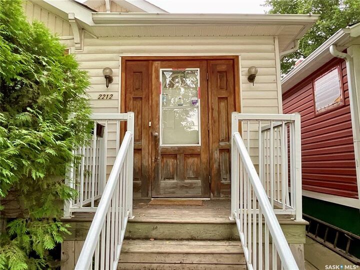 2212 Montreal Street — photo 1